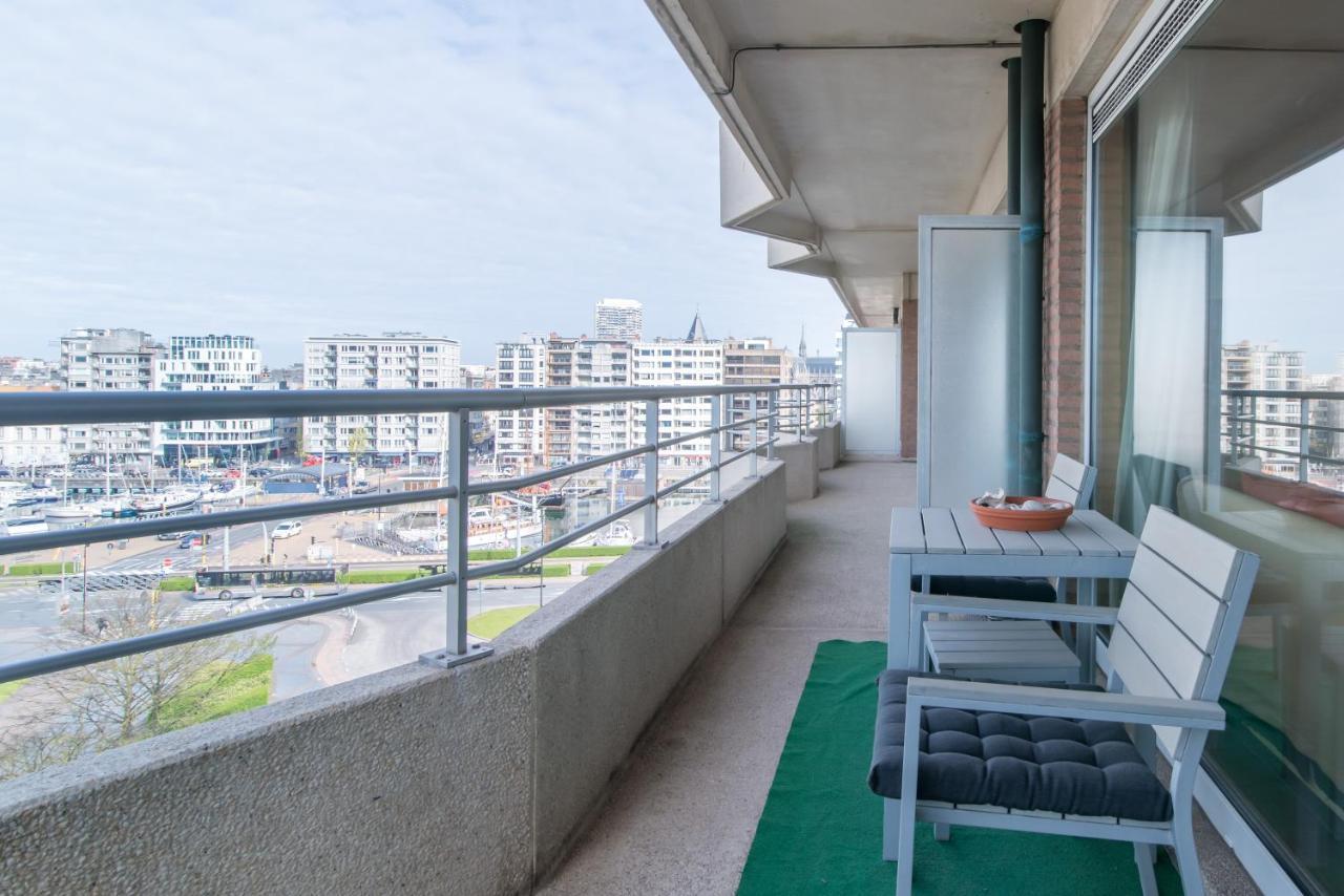 Zongericht Appartement Met Zicht Op De Jachthaven أوستيند المظهر الخارجي الصورة